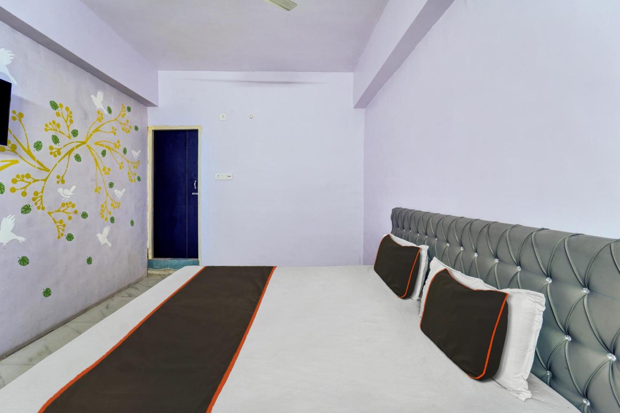 Collection O The Lotus Palace Patna  Exterior photo